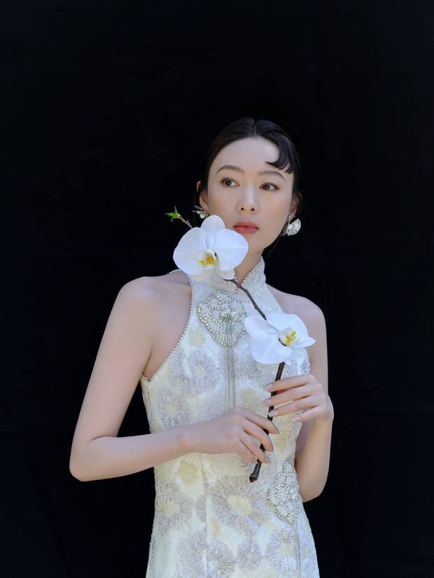 童瑶新中式无袖长裙 展东方古典美-3