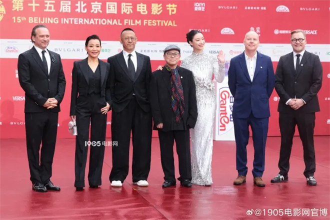 北影节评委首秀，倪妮携两部新作自信登场！-2