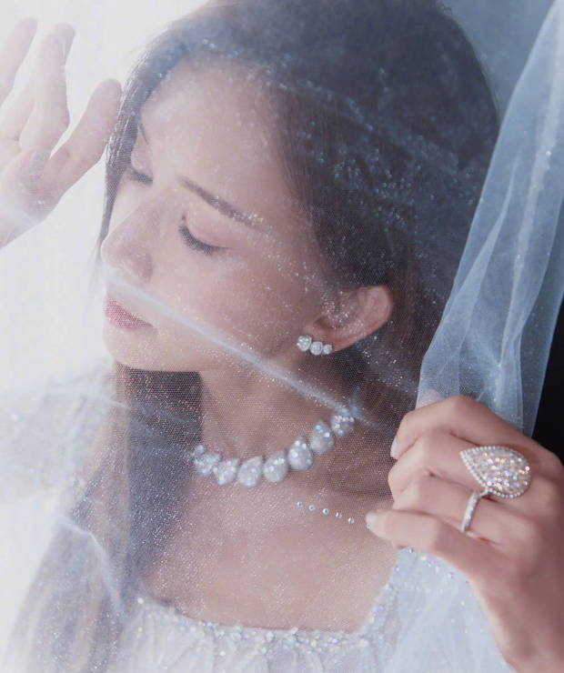 林志玲穿《珠链》仙女裙温柔闪耀-4